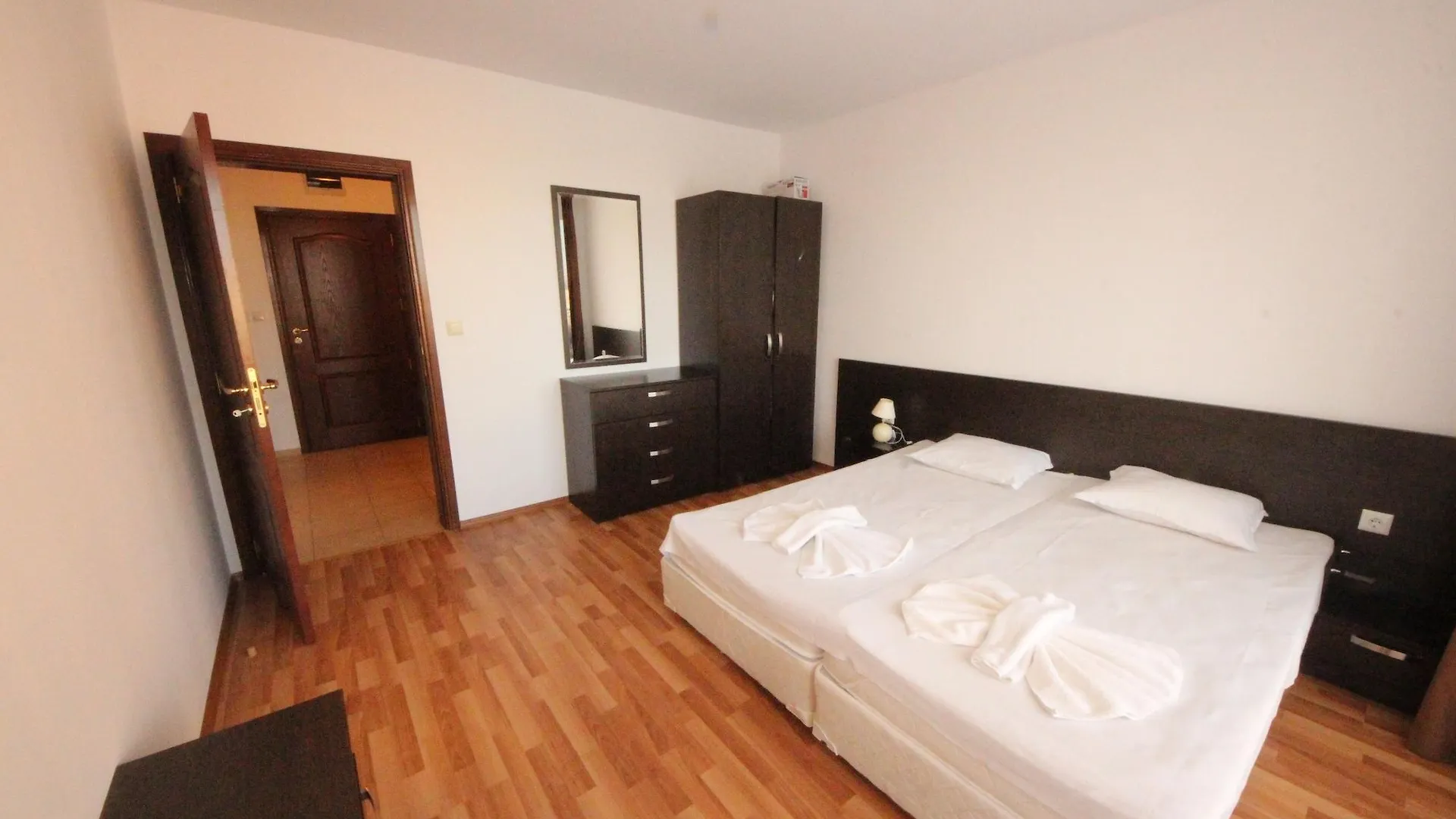 סאני ביץ' Menada Diamant Apartments  סאני ביץ'
