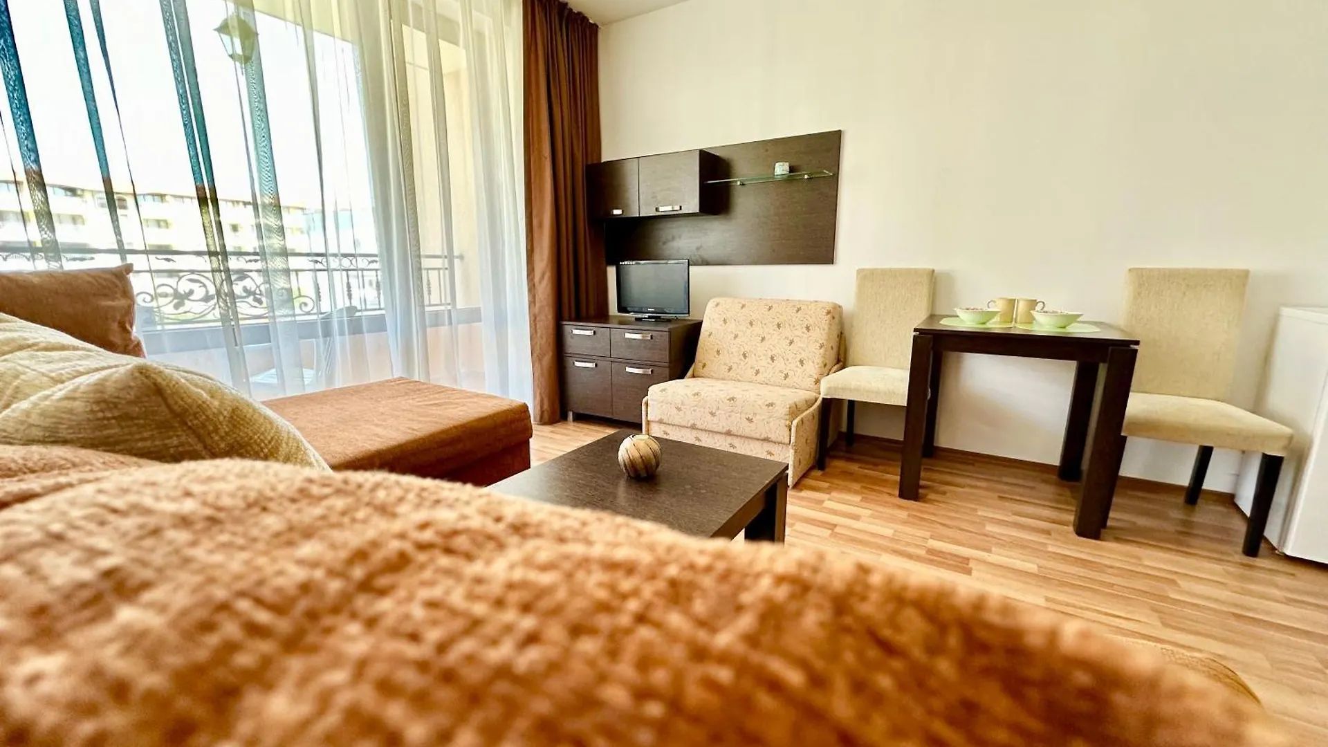 סאני ביץ' Menada Diamant Apartments