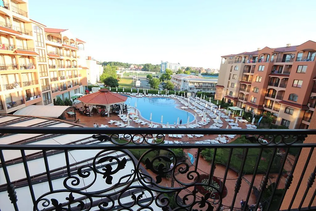 סאני ביץ' Menada Diamant Apartments  סאני ביץ'