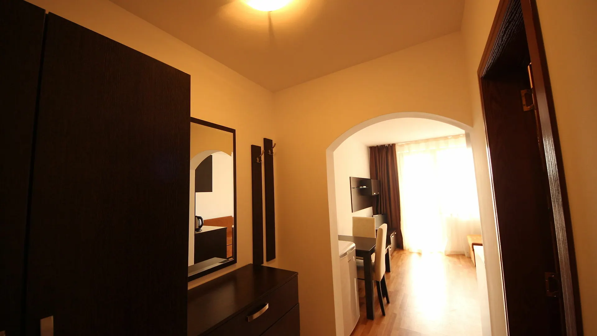 סאני ביץ' Menada Diamant Apartments