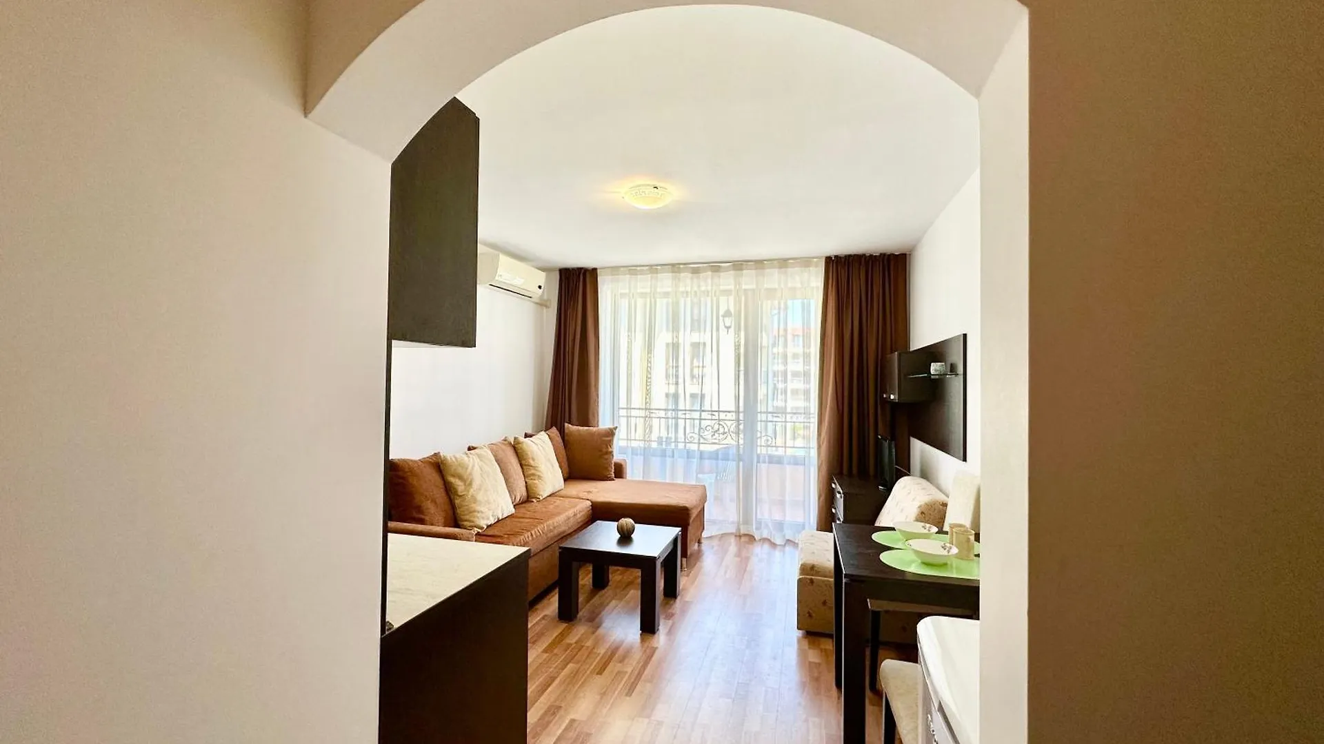 Menada Diamant Apartments Sunny Beach